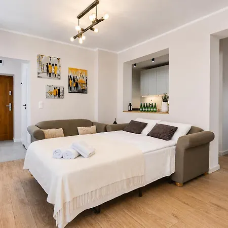 Szkolna 7/5 Apartman Poznań